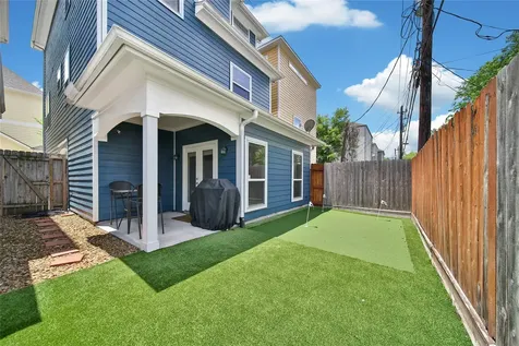 219 W 27th Street H Houston TX 77008