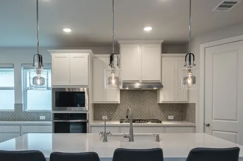 16 Mariposa Woods Drive Tomball TX 77375