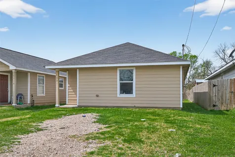 7521 Dyer Street Houston TX 77088