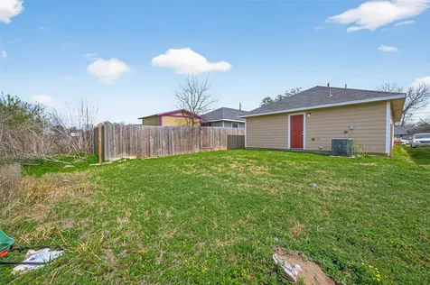 7521 Dyer Street Houston TX 77088