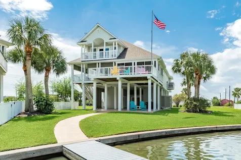 3635 Cove Lane Galveston TX 77554