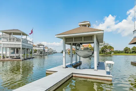 3635 Cove Lane Galveston TX 77554