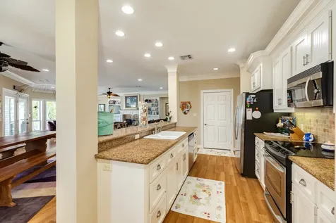 3635 Cove Lane Galveston TX 77554