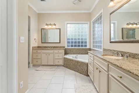5035 Oakmont Drive Beaumont TX 77706