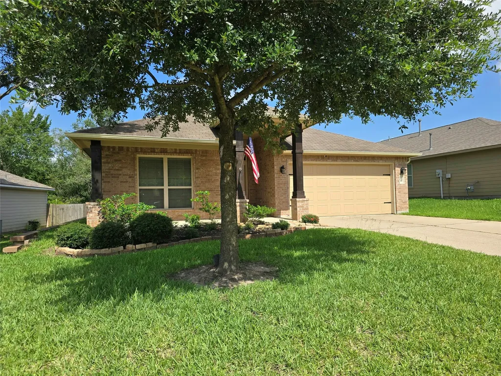 12525 Canyon Hill Drive Willis TX 77318
