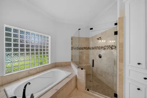 38 Hollingers Island Katy TX 77450