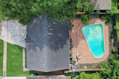 5530 Loch Lomond Drive Houston TX 77096