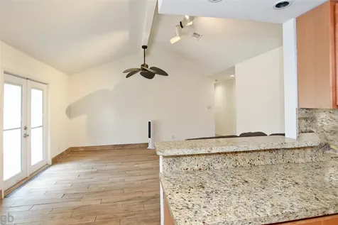 5530 Loch Lomond Drive Houston TX 77096