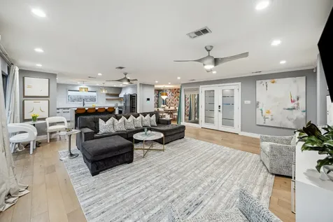 5339 Rutherglenn Drive Houston TX 77096