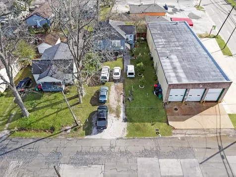 4 E Francis Street Baytown TX 77520