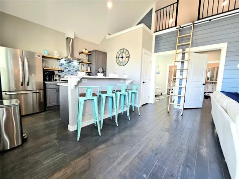 1075 Shady Lane Gilchrist TX 77617