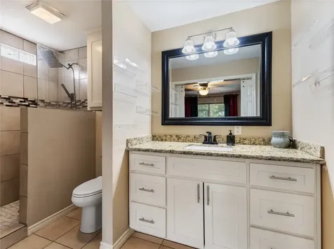 404 E Elizabeth Avenue Palacios TX 77465