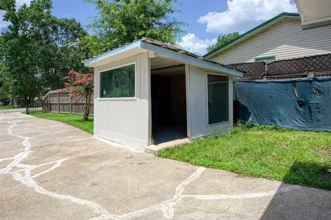 118 Waterwood Drive Huffman TX 77336