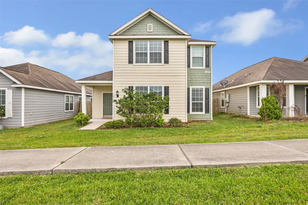10776 S Lake Mist Lane Willis TX 77318