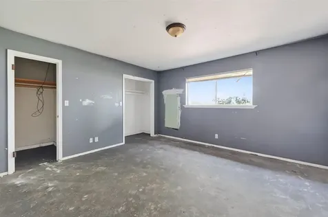 7411 Highway 36 Jones Creek TX 77541