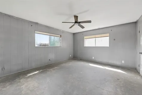 7411 Highway 36 Jones Creek TX 77541