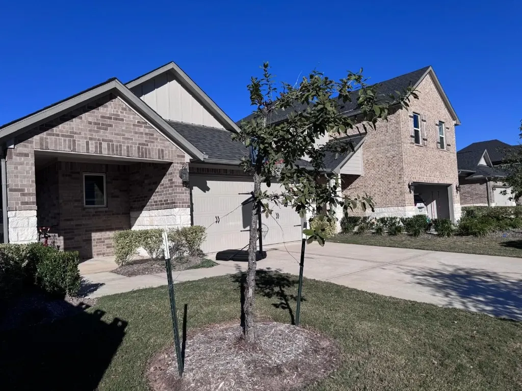 17605 Rosette Grass Drive Conroe TX 77385