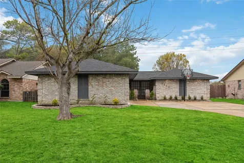 7818 Kellwood Drive Houston TX 77040