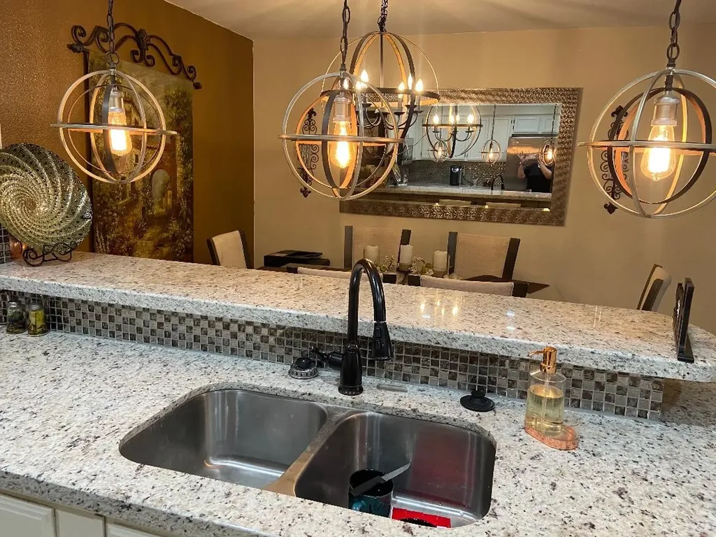 2203 Place Rebecca Lane C5 Houston TX 77090
