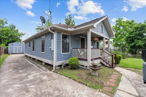 1906 Chew Street Houston TX 77020