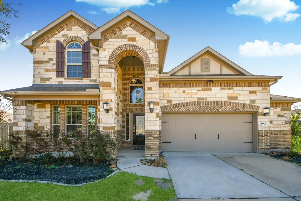 8903 Lost Castle Way Cypress TX 77433