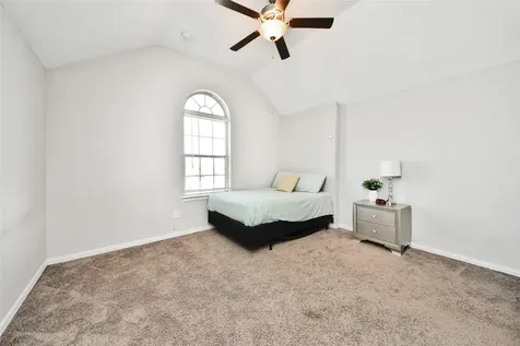 8903 Lost Castle Way Cypress TX 77433