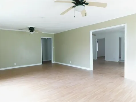 618 Temple Street Woodville TX 75979