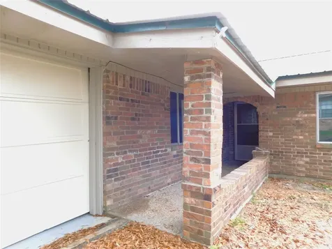 618 Temple Street Woodville TX 75979