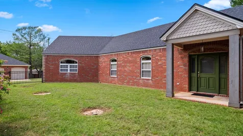 1800 Church Street Brenham TX 77833