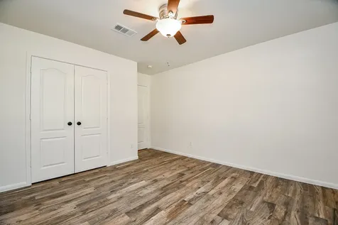 835 Victoria Lakes Drive Katy TX 77493