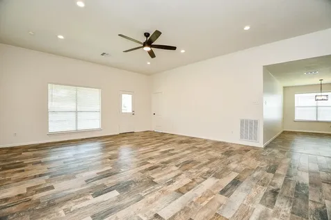 835 Victoria Lakes Drive Katy TX 77493