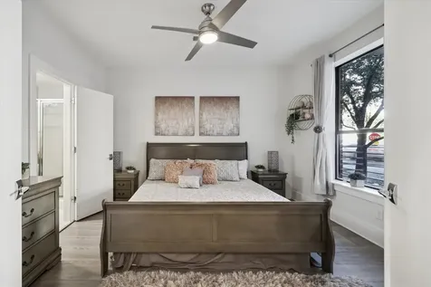 1717 Silver Street Houston TX 77007