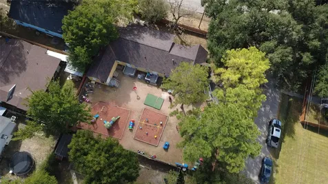 4302 Delhi Street Houston TX 77022