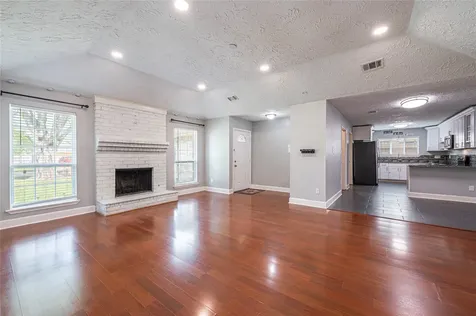 407 Juniper Court Stafford TX 77477