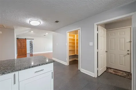 407 Juniper Court Stafford TX 77477