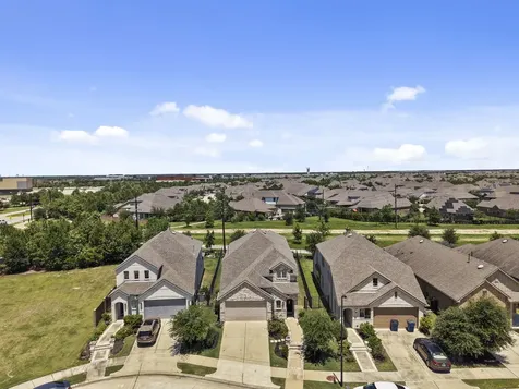 19754 Shinnery Ridge Court Cypress TX 77433