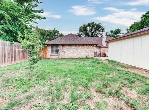 13526 Sherwood Street Sugar Land TX 77498