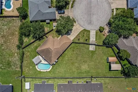 105 Belle Court Port Lavaca TX 77979
