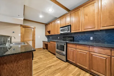 215 W Norma Street 302 Houston TX 77009