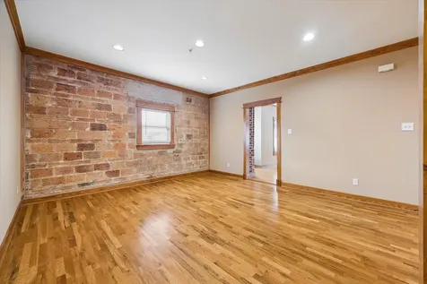215 W Norma Street 302 Houston TX 77009