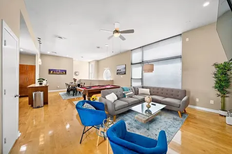 5630 Kiam Street B Houston TX 77007