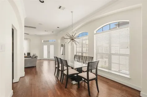 836 Garden Oaks Terrace Houston TX 77018