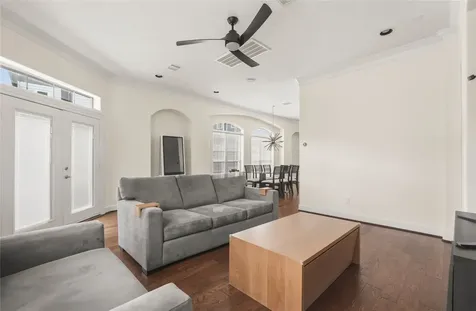 836 Garden Oaks Terrace Houston TX 77018