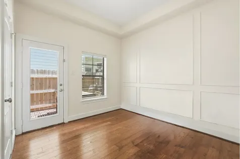 836 Garden Oaks Terrace Houston TX 77018