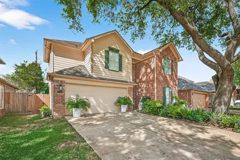 8714 Dawnridge Drive Houston TX 77071