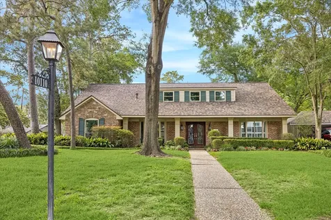 10110 Sugar Hill Drive Houston TX 77042