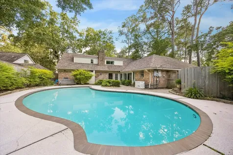 10110 Sugar Hill Drive Houston TX 77042