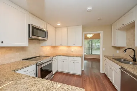 573 N Post Oak Lane Houston TX 77024