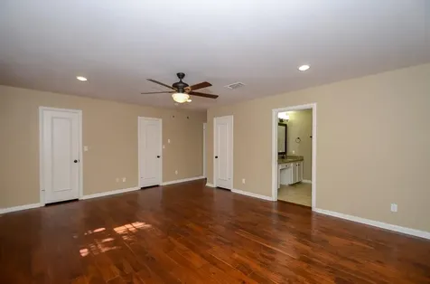 573 N Post Oak Lane Houston TX 77024