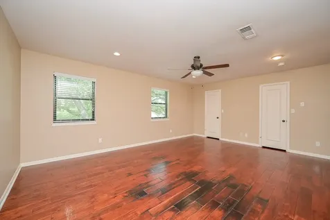 573 N Post Oak Lane Houston TX 77024